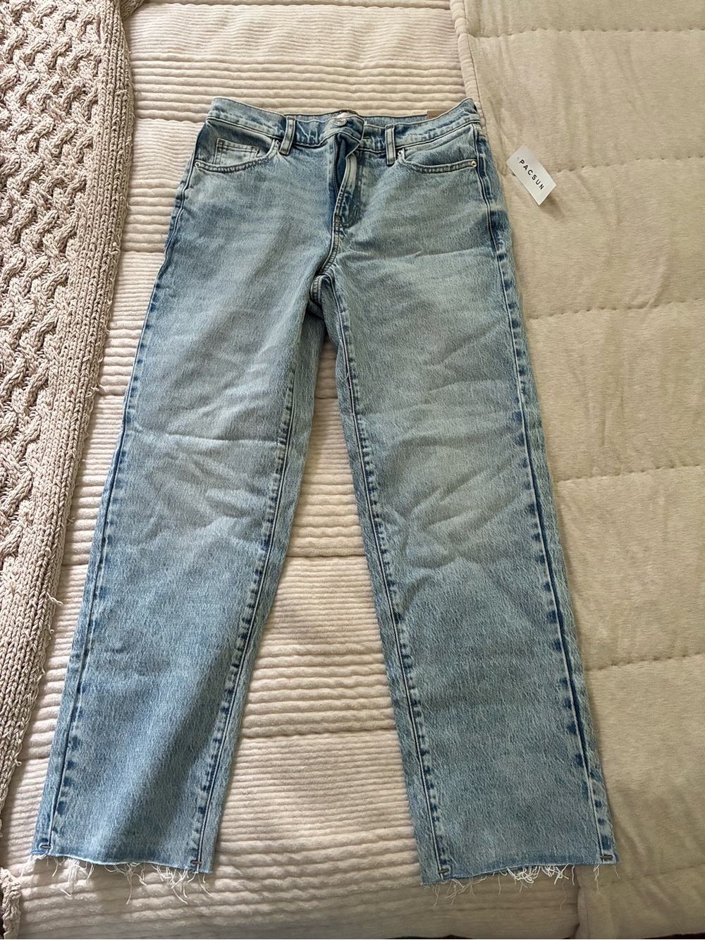 PacSun Women’s Washed Light Blue Straight Leg Jeans